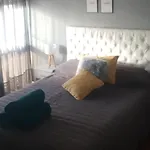 SELIZ SUITES II, CON COCHERA y DESAYUNO OPCIONAL EN CERCANÍA
